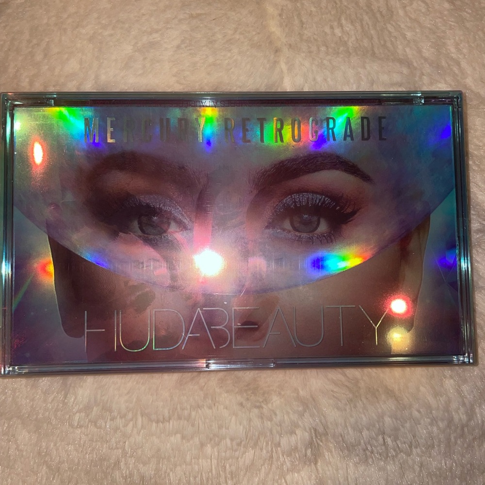 Mercury Retrograde Eyeshadow Palette